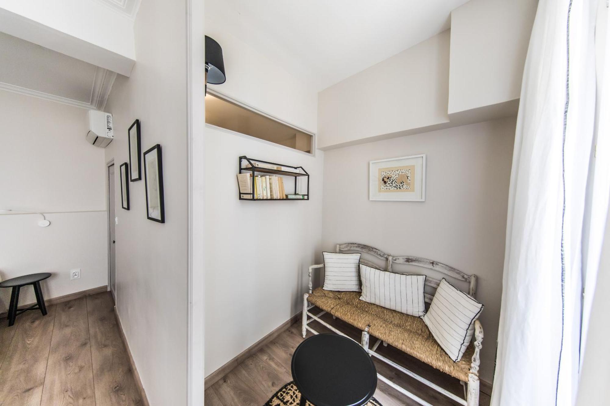 Boutique Hotel - La Demoiselle Avignon Room photo