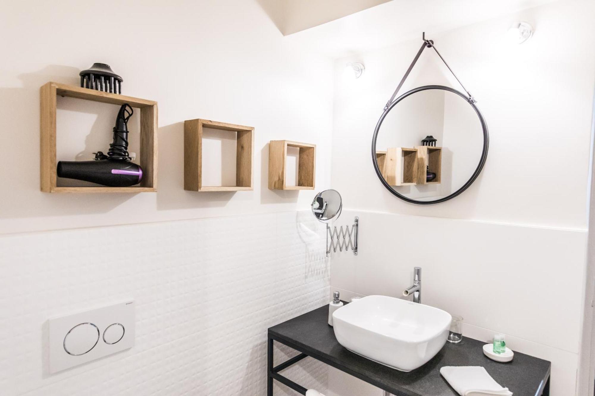 Boutique Hotel - La Demoiselle Avignon Room photo