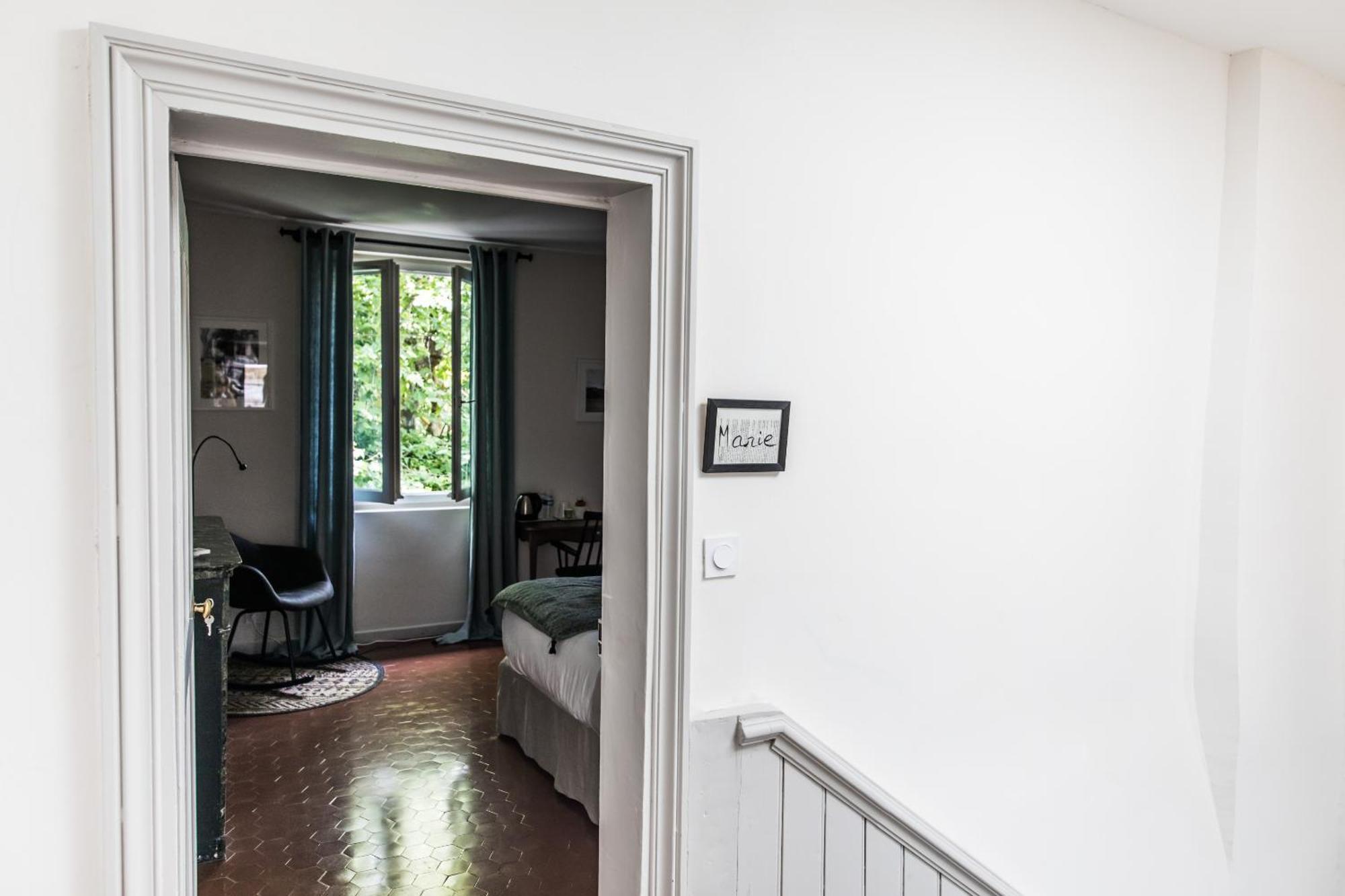 Boutique Hotel - La Demoiselle Avignon Room photo